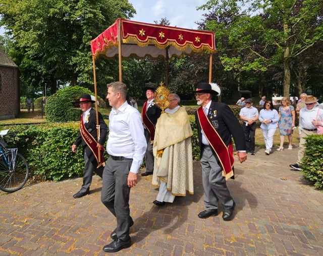 Processie Gilde Sint Martinus